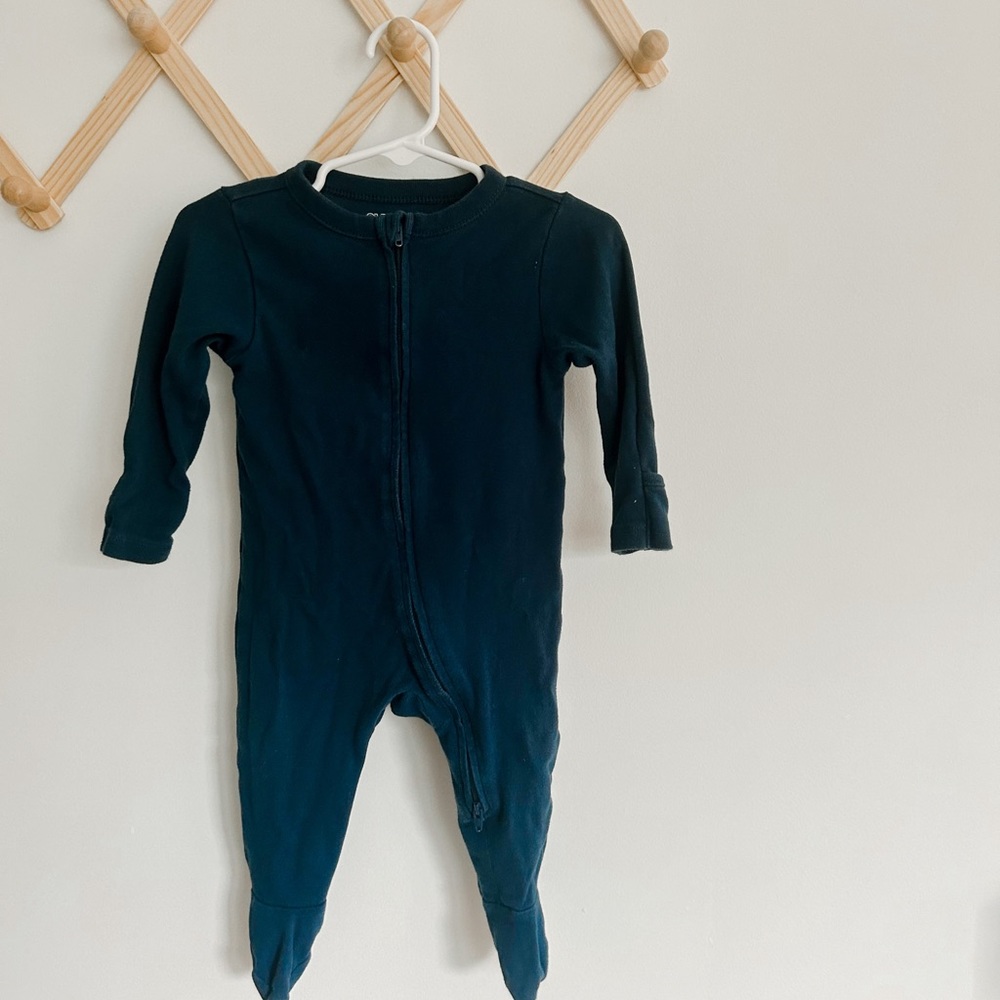 Old navy pajamas